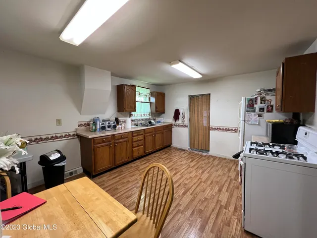 $123,500 | 39 Gage Avenue, Glens Falls, NY 12801