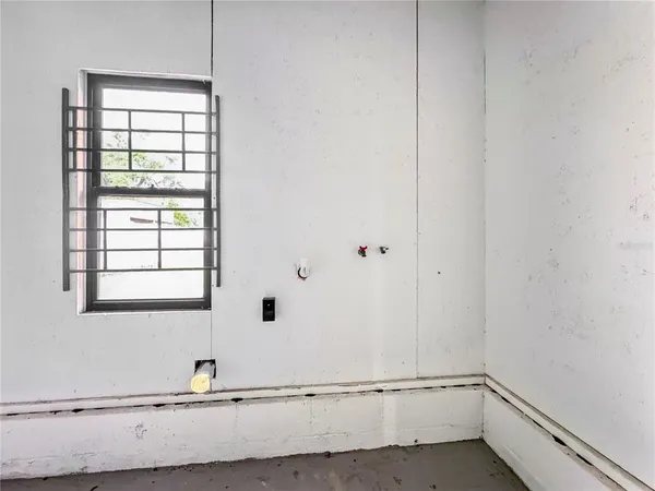 $1,845 | Undisclosed Address, Tampa, FL 33604