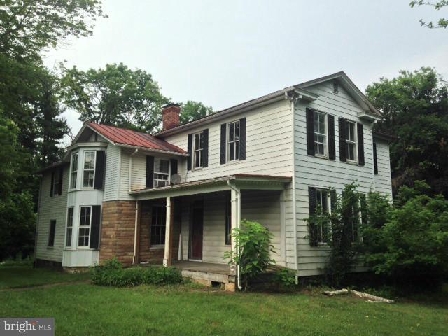 17314 Hamilton Station Road Hamilton, VA 20158 - Photo 1 of 22 Exterior (Front)
