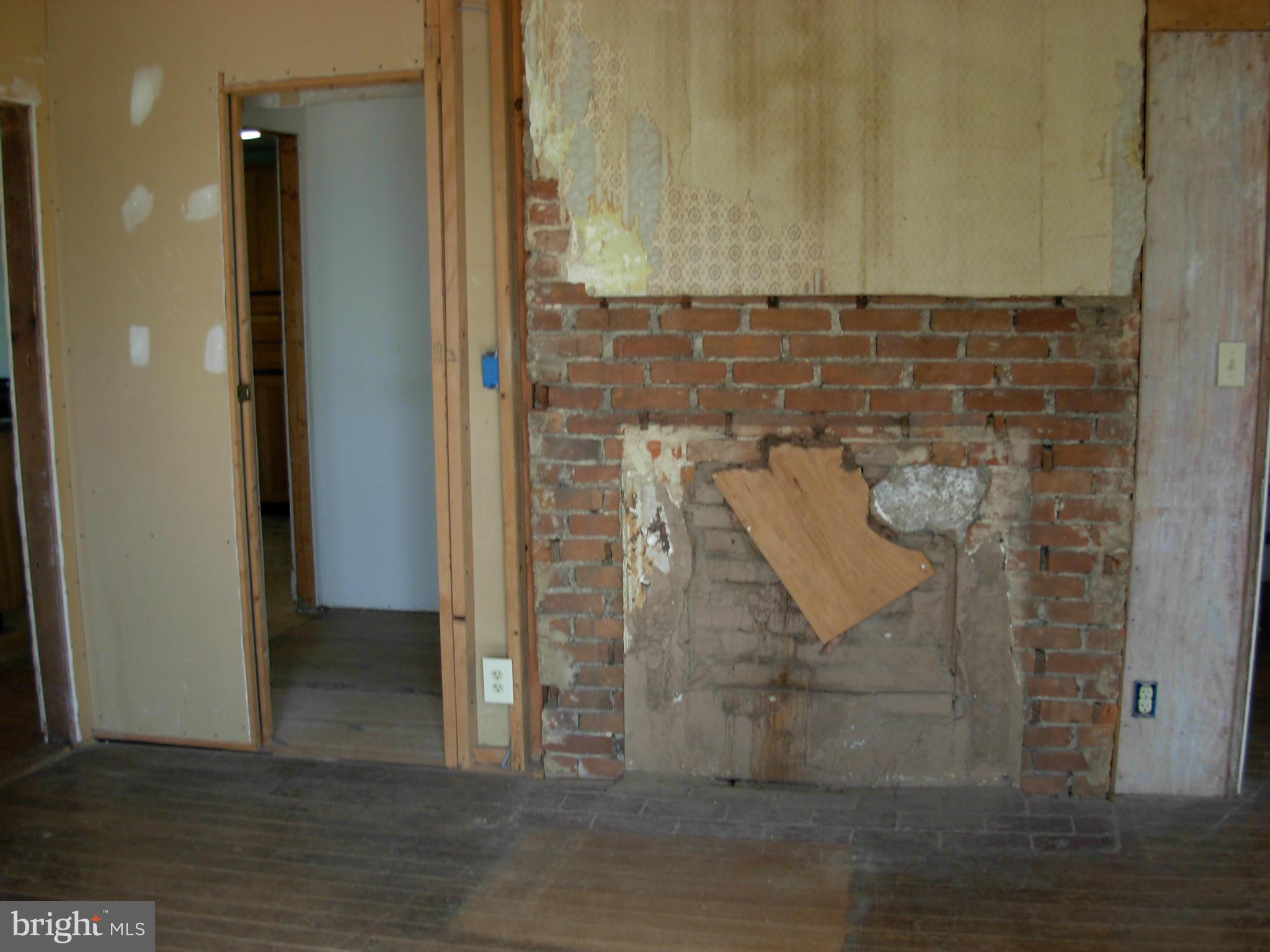 17314 Hamilton Station Road Hamilton, VA 20158 - Photo 9 of 22 Dining Room