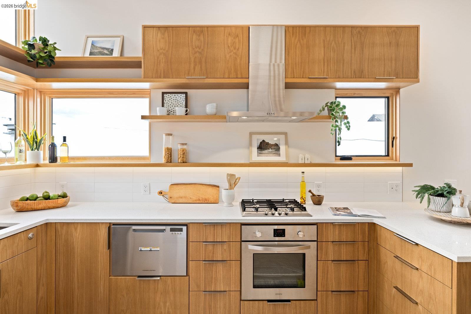 809 Jones Street Berkeley, CA 94710 - Photo 15 of 33