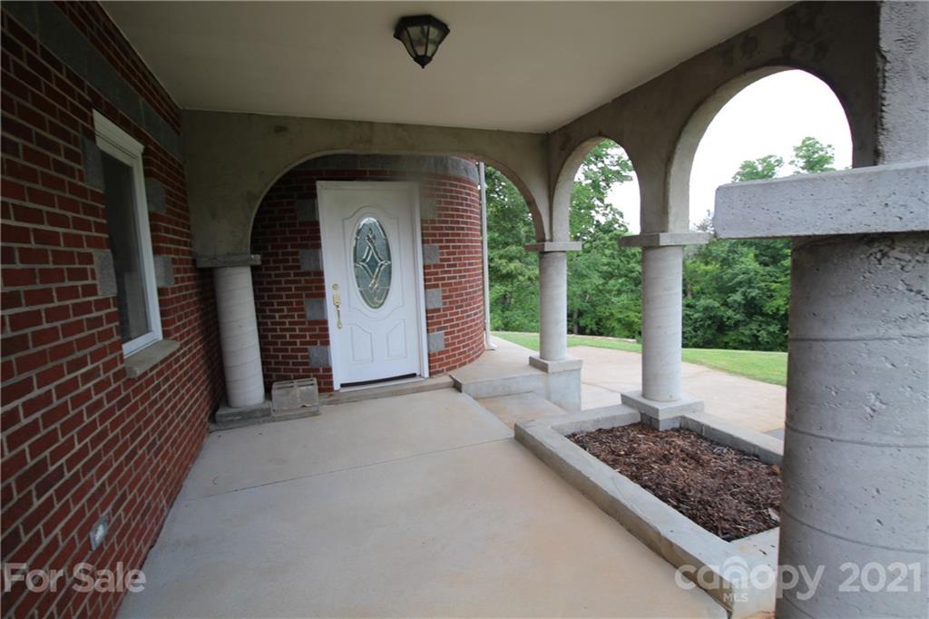 3148 Arthur Mull Road Morganton, NC 28655 - Photo 5 of 40 Gallery Image 5