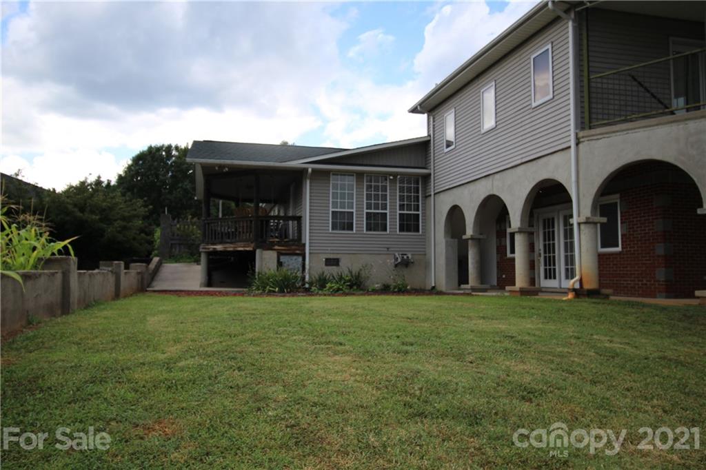 3148 Arthur Mull Road Morganton, NC 28655 - Photo 9 of 40 Gallery Image 9