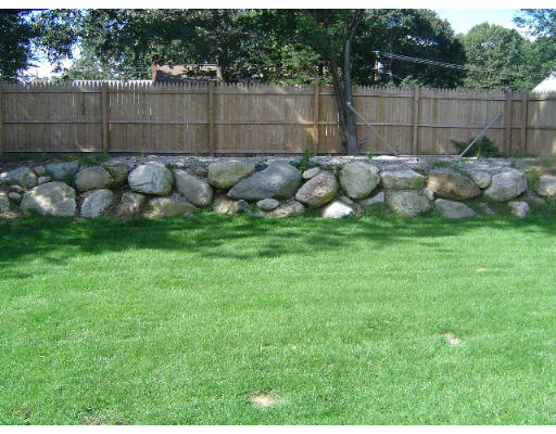 232 Wollaston Street Springfield, MA 01119 - Photo 10 of 10 Gallery Image 10
