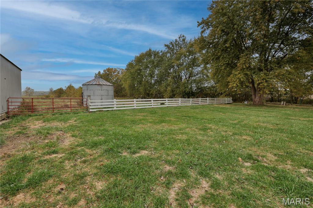 21310 School House Avenue Fillmore, IL 62032 - Photo 20 of 50