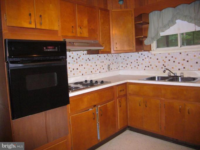 853 Seneca Park Road Middle River, MD 21220 - Photo 4 of 11 Kitchen #2