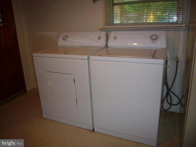 853 Seneca Park Road Middle River, MD 21220 - Photo 5 of 11 Laundry Area 1