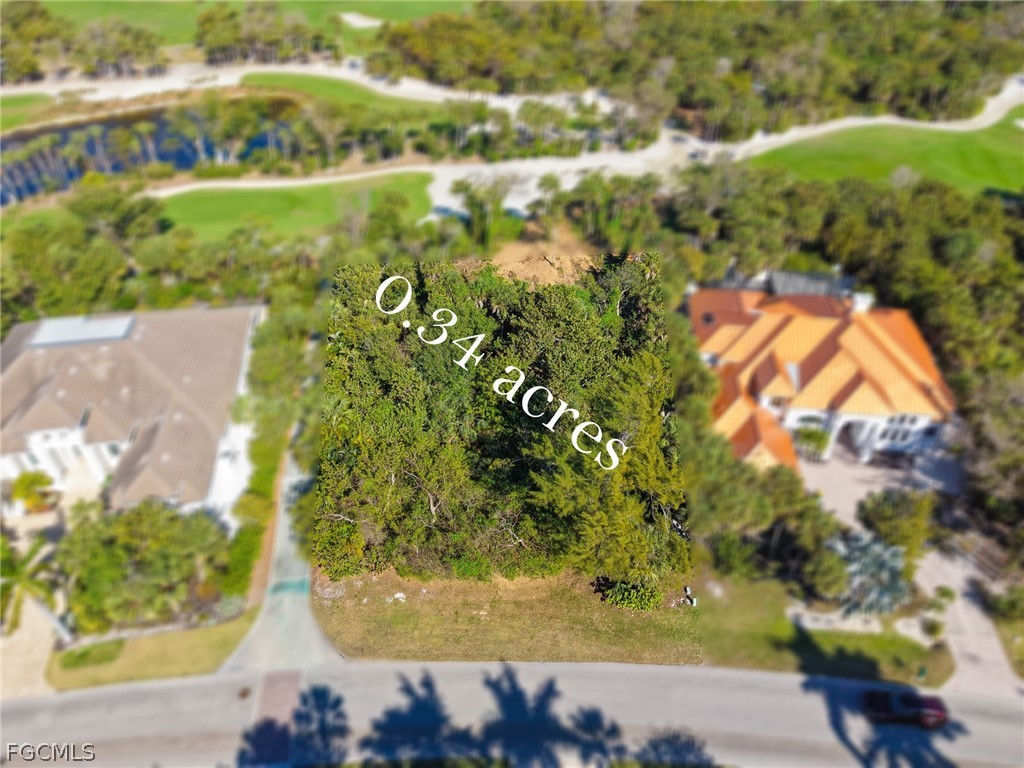 2486 Wulfert Road Sanibel, FL 33957 - Photo 19 of 26 a view of a garden