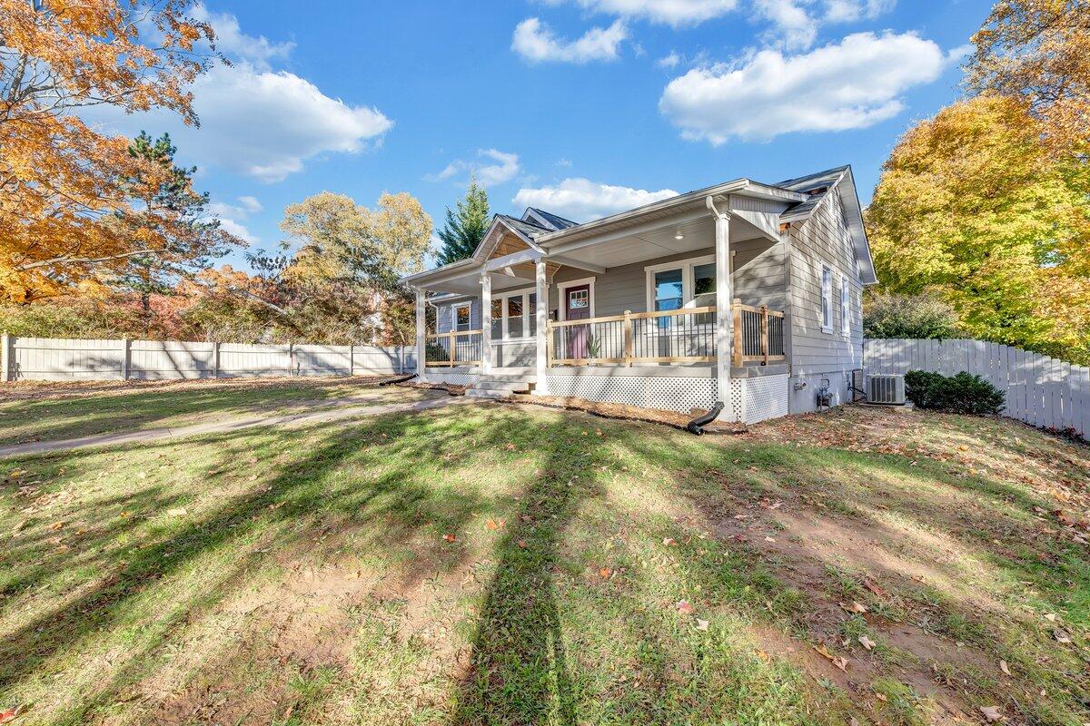 1810 Fareham Road Southwest Roanoke, VA 24015 - Photo 21 of 23 MIB04533