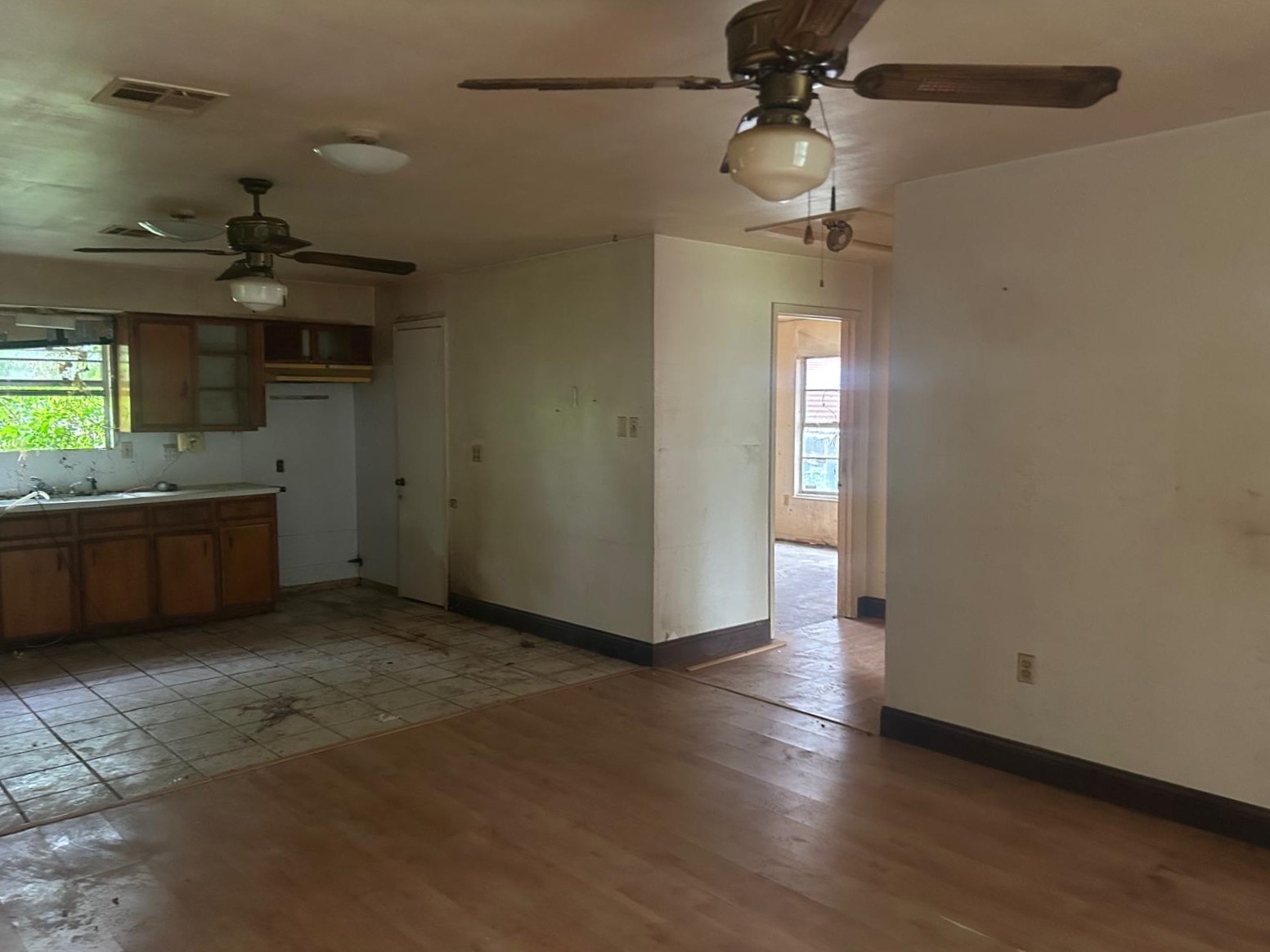 164 Cypress Street Huffman, TX 77336 - Photo 5 of 19
