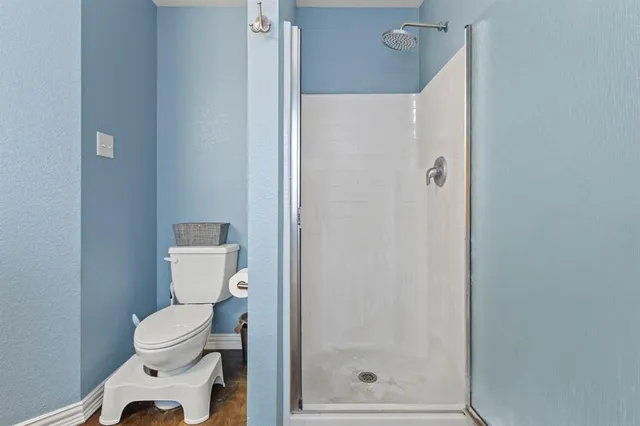 $349,990 | 1510 White Willow Lane, Arlington, TX 76002