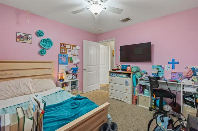 $349,990 | 1510 White Willow Lane, Arlington, TX 76002