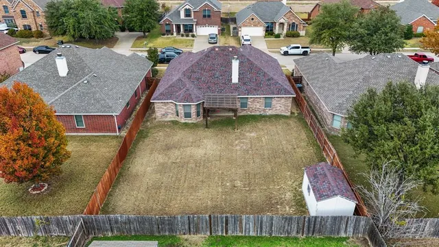$349,990 | 1510 White Willow Lane, Arlington, TX 76002