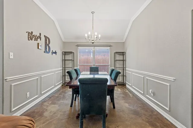 $349,990 | 1510 White Willow Lane, Arlington, TX 76002