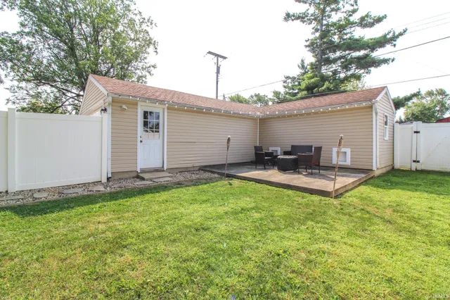 $140,000 | 410 Thompson Street, Winchester, IN 47394