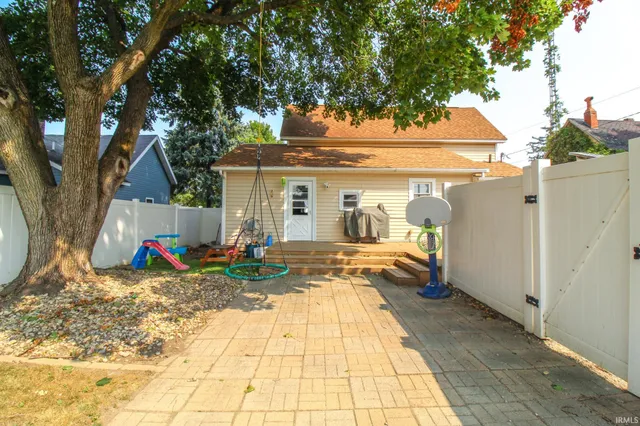 $140,000 | 410 Thompson Street, Winchester, IN 47394