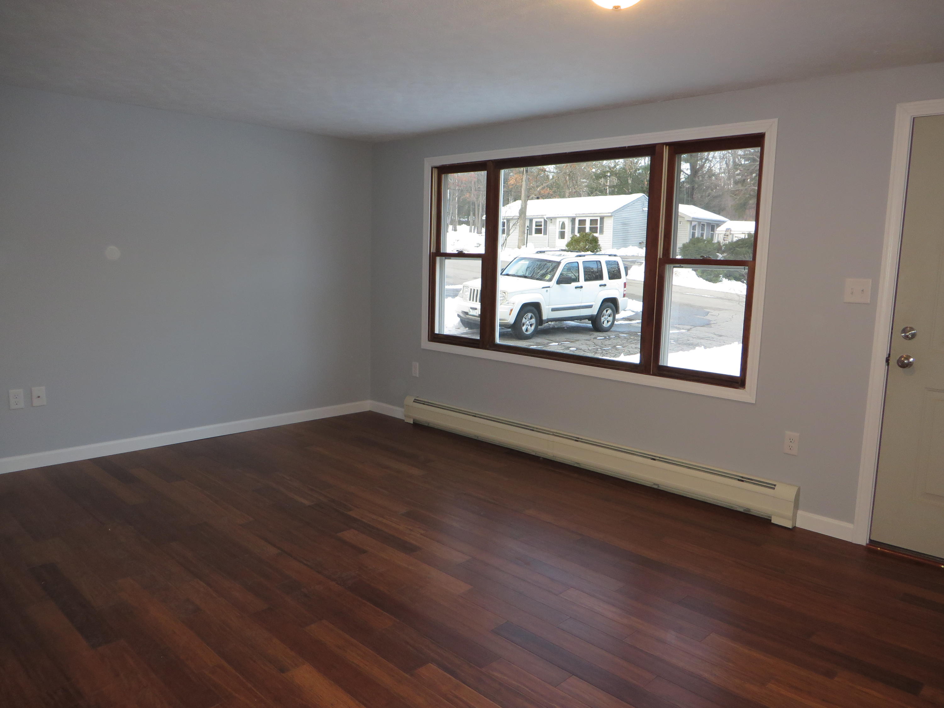 8 Lawrence Street Springvale, ME 04083 - Photo 14 of 30 IMG_7617