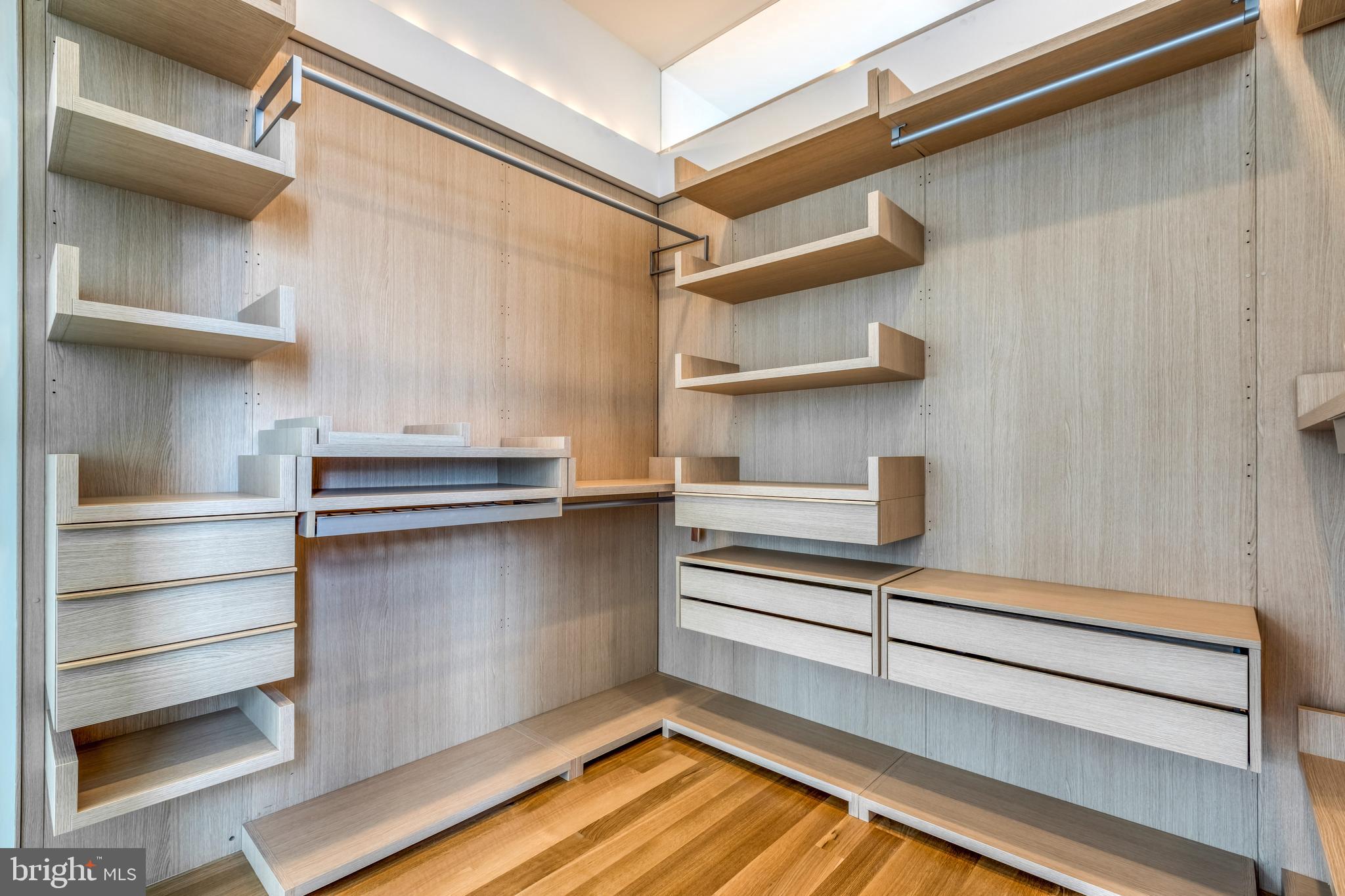 115 Cuthbert Street, Unit E Philadelphia, PA 19106 - Photo 19 of 40