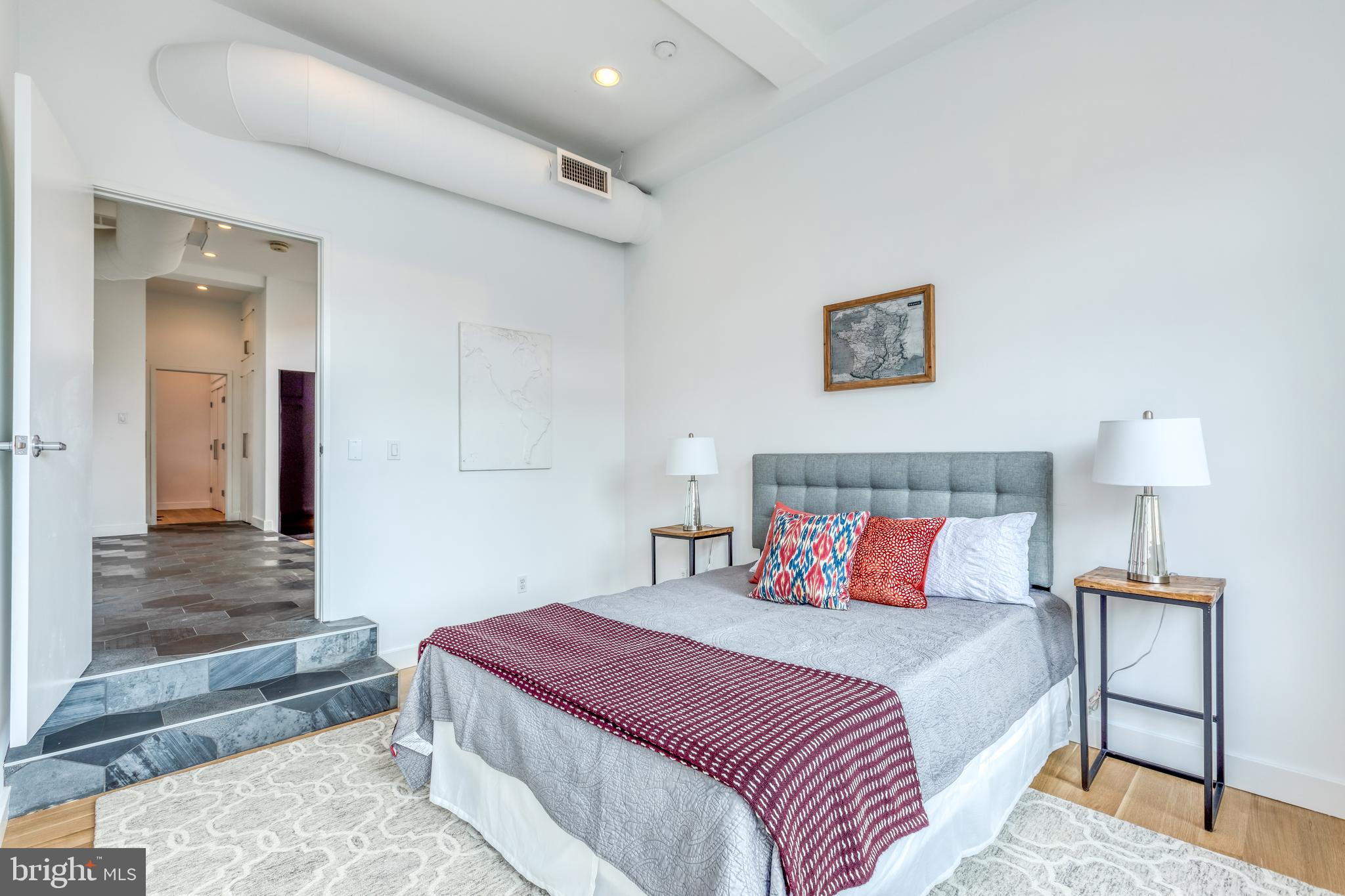 115 Cuthbert Street, Unit E Philadelphia, PA 19106 - Photo 27 of 40