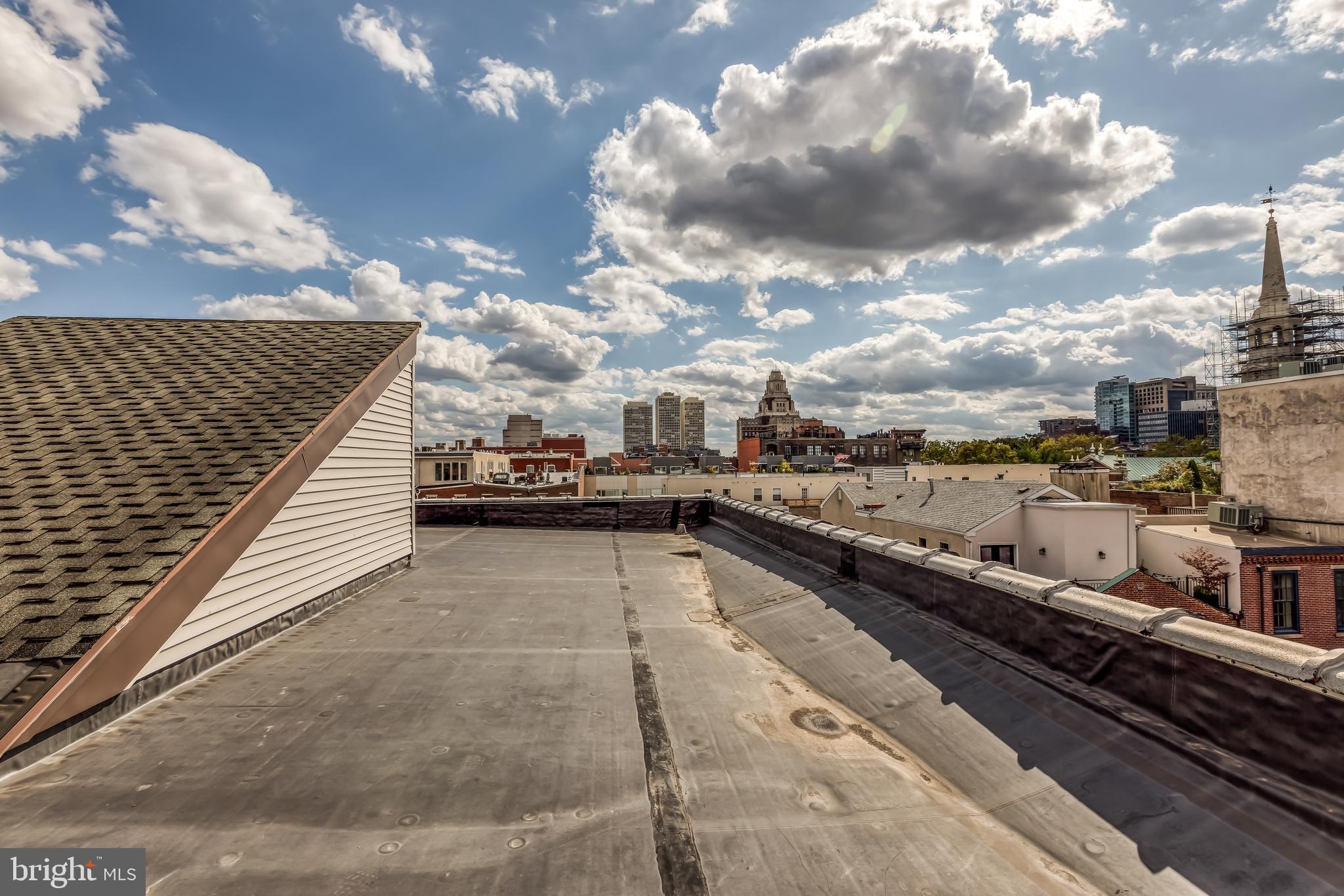 115 Cuthbert Street, Unit E Philadelphia, PA 19106 - Photo 32 of 40