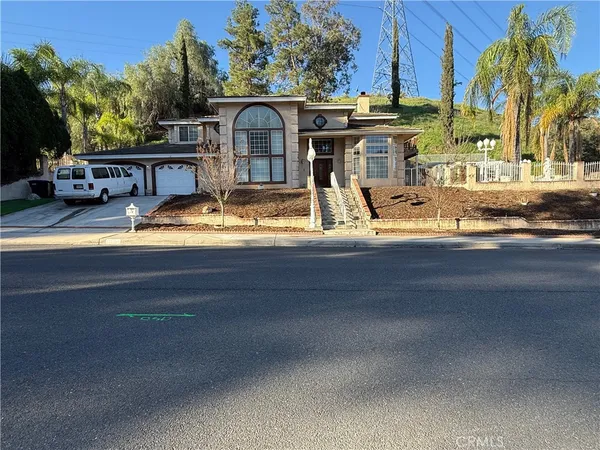 $715,000 | 1677 North Laurelwood Avenue, Colton, CA 92324