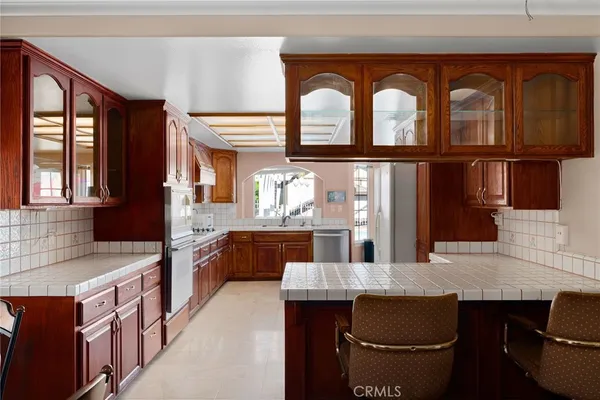 $715,000 | 1677 North Laurelwood Avenue, Colton, CA 92324