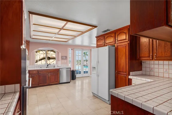 $715,000 | 1677 North Laurelwood Avenue, Colton, CA 92324