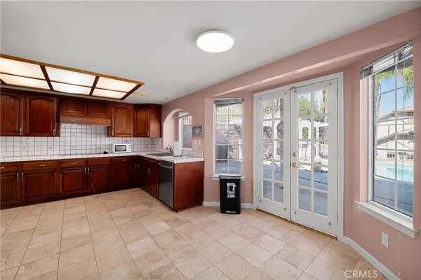 $715,000 | 1677 North Laurelwood Avenue, Colton, CA 92324