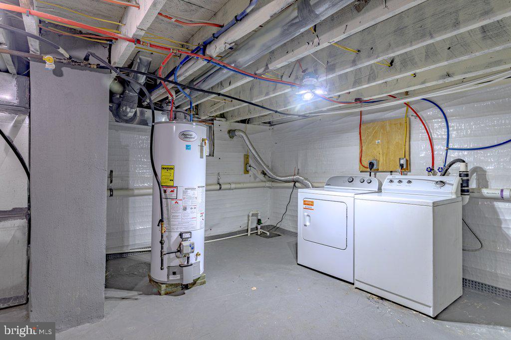 215 North Fairview Street Riverside, NJ 08075 - Photo 23 of 25 a utility room with dryer and washer