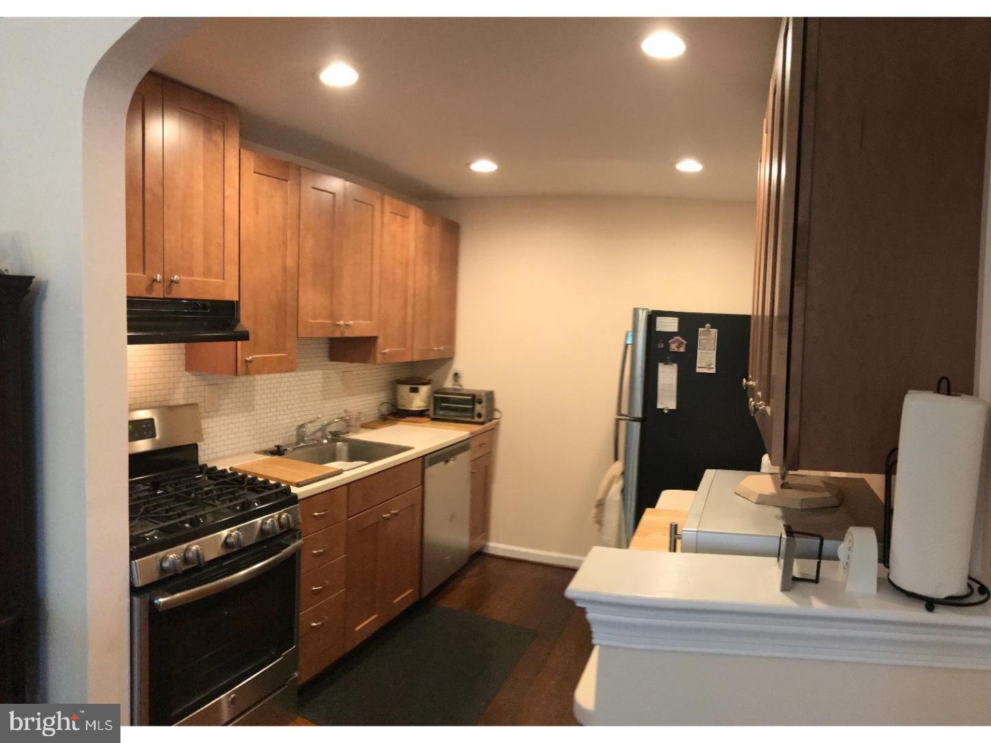 2839 Rhawn Street Philadelphia, PA 19152 - Photo 8 of 25 Kitchen