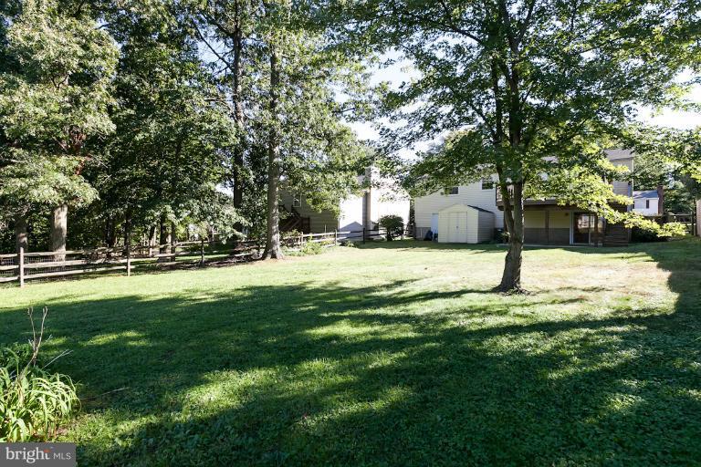 4538 Ambermill Road Baltimore, MD 21236 - Photo 19 of 30 Exterior (Rear)