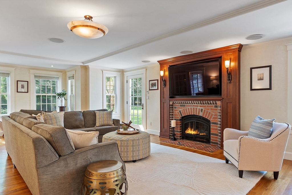 602 Main Street Concord, MA 01742 - Photo 19 of 42