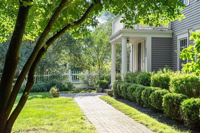$2,799,000 | 602 Main Street, Concord, MA 01742