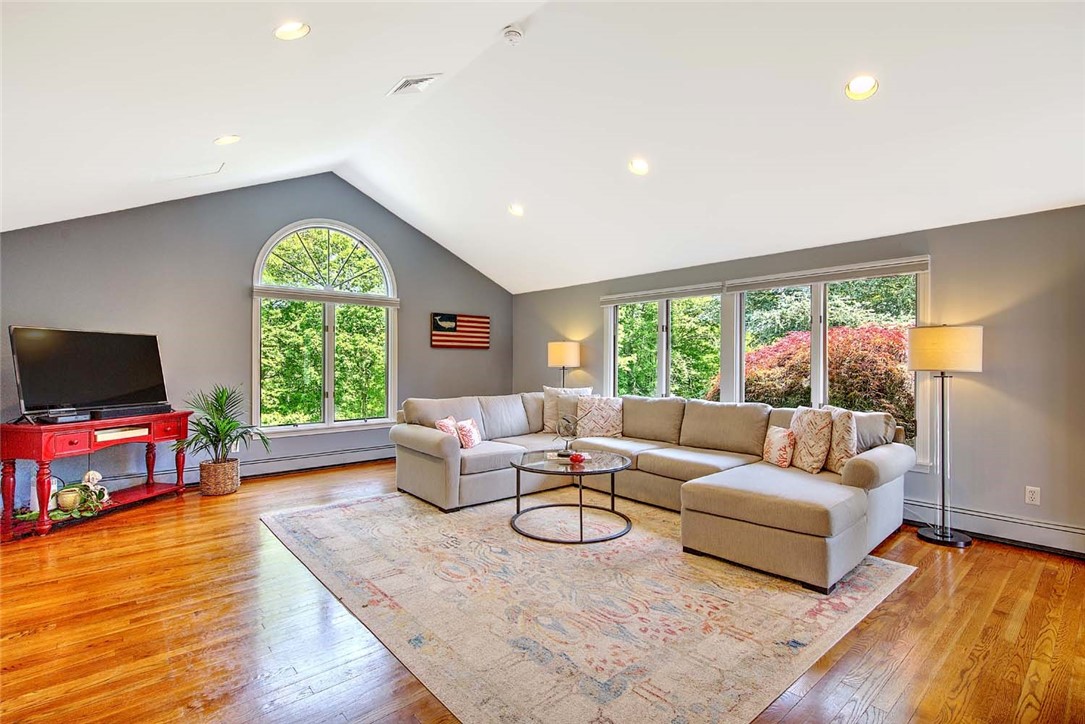 251 Succotash Road South Kingstown, RI 02879 - Photo 14 of 50