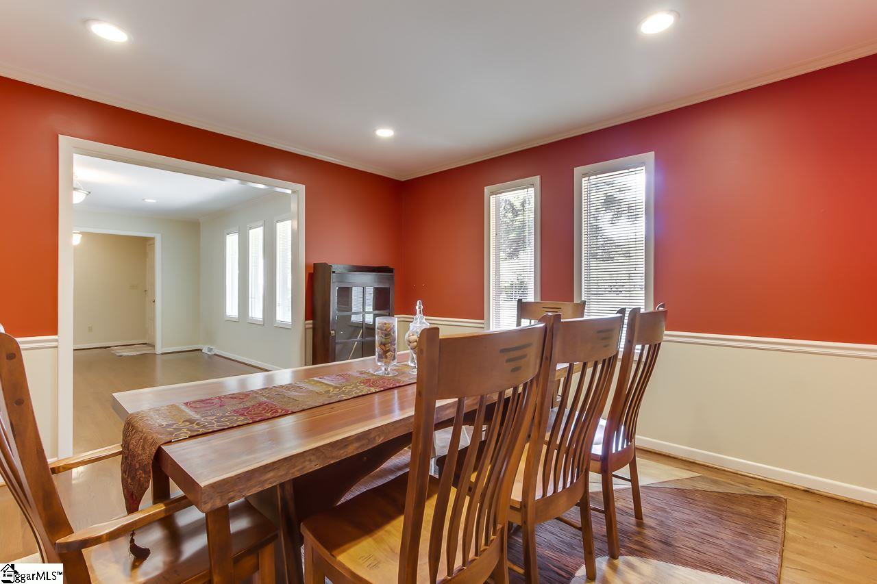 17 Pilgrims Point Road Greenville, SC 29615 - Photo 11 of 36 Gallery Image 11