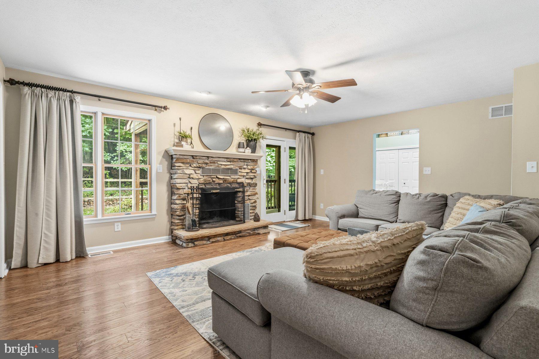 3788 Roop Road New Windsor, MD 21776 - Photo 2 of 33 Warm & inviting Living Room
