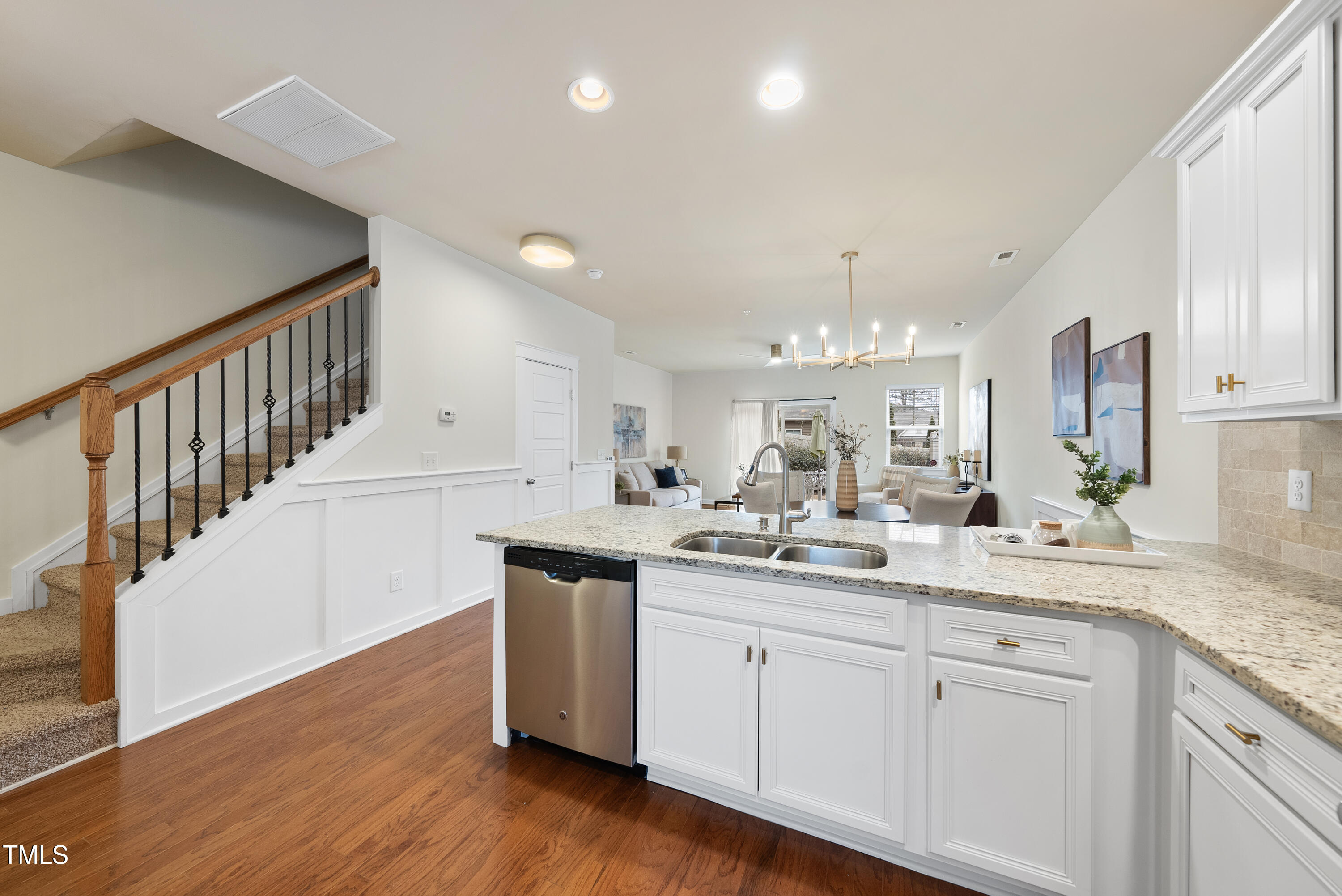 6422 Swatner Drive Raleigh, NC 27612 - Photo 10 of 32 DSC03643