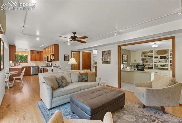 $769,000 | 20 Lowick Drive, Colorado Springs, CO 80906