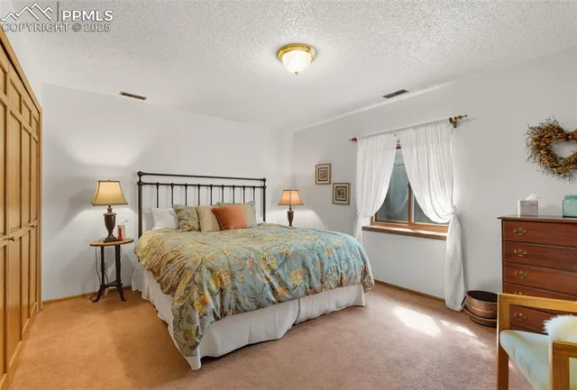 $769,000 | 20 Lowick Drive, Colorado Springs, CO 80906