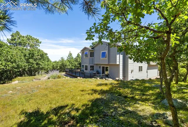 $769,000 | 20 Lowick Drive, Colorado Springs, CO 80906