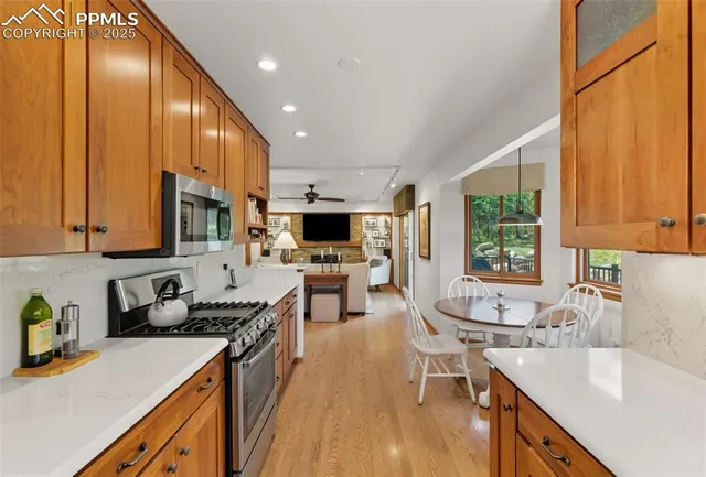 $769,000 | 20 Lowick Drive, Colorado Springs, CO 80906