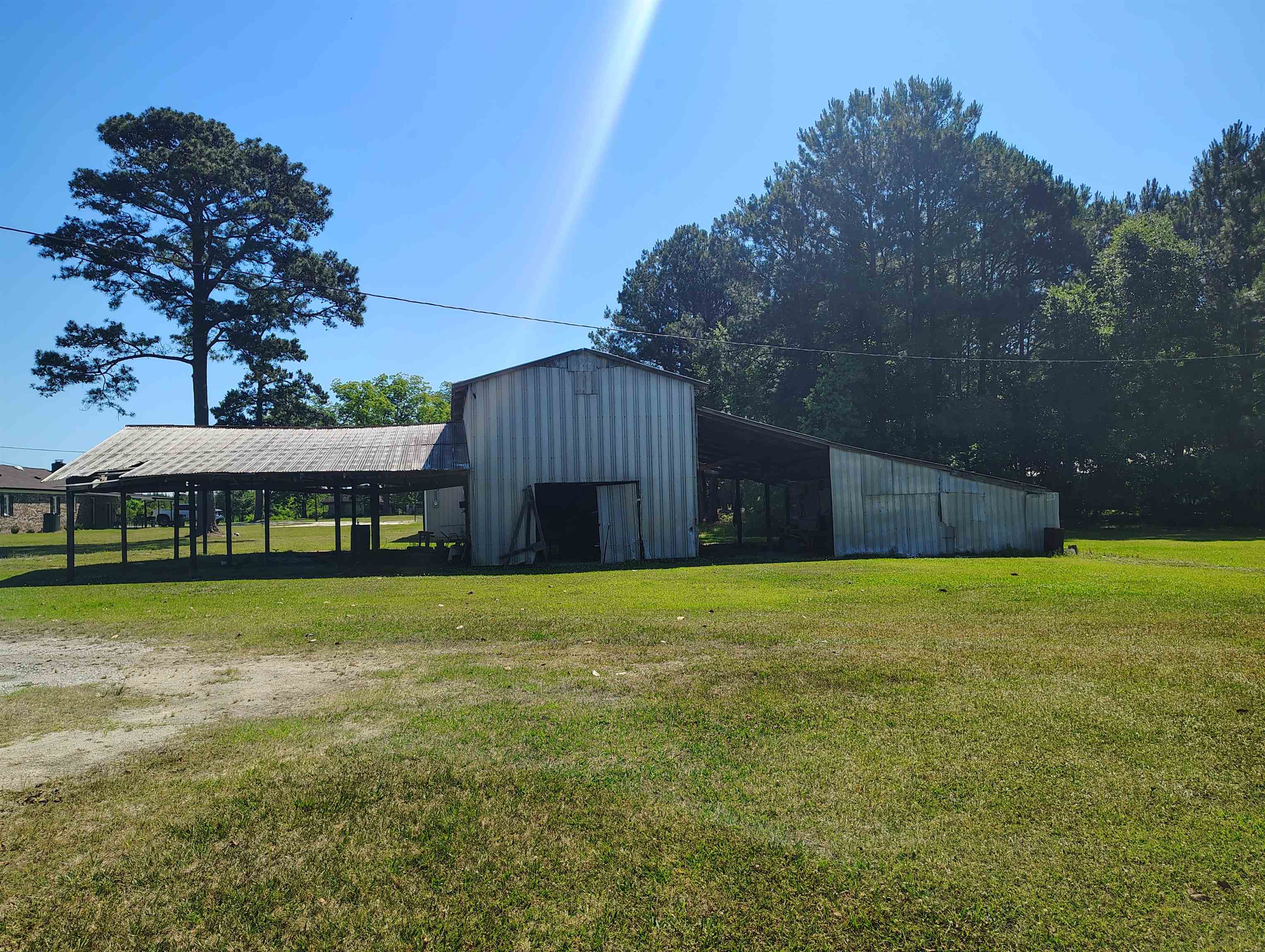 1600 Mrs Tates Road Whiteville, NC 28472 - Photo 5 of 21