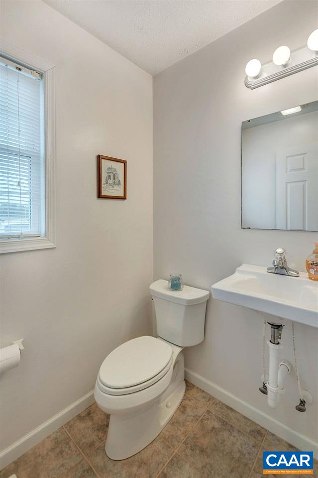 1662 Bybee Road Louisa, VA 23093 - Photo 21 of 41 Gallery Image 21
