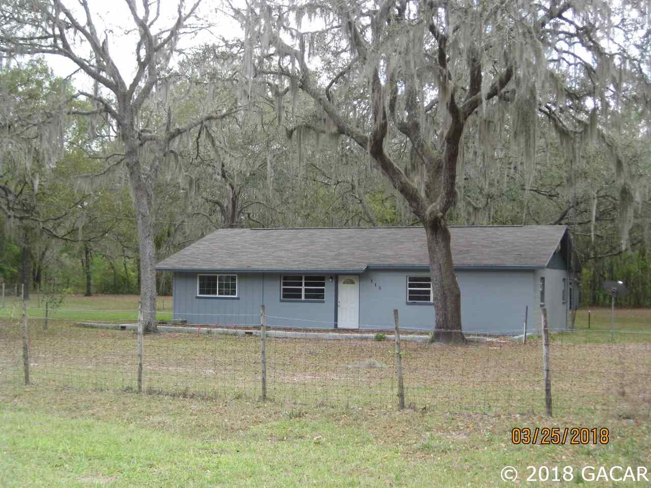 113 Juniper Road Hawthorne, FL 32640 - Photo 2 of 18 Gallery Image 2