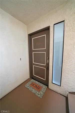 $2,950 | 28015 Sarabande Lane, Unit 1305, Canyon Country, CA 91387