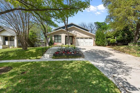 $865,000 | 5332 Pershing Avenue, Fort Worth, TX 76107
