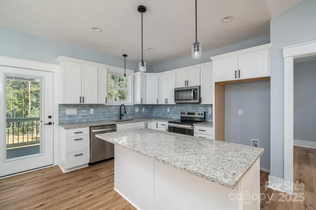 $394,900 | 2556 Maiden Salem Road, Maiden, NC 28650