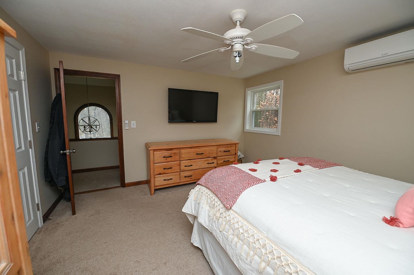 188 Shannon Road Salem, NH 03079 - Photo 17 of 37 Gallery Image 17