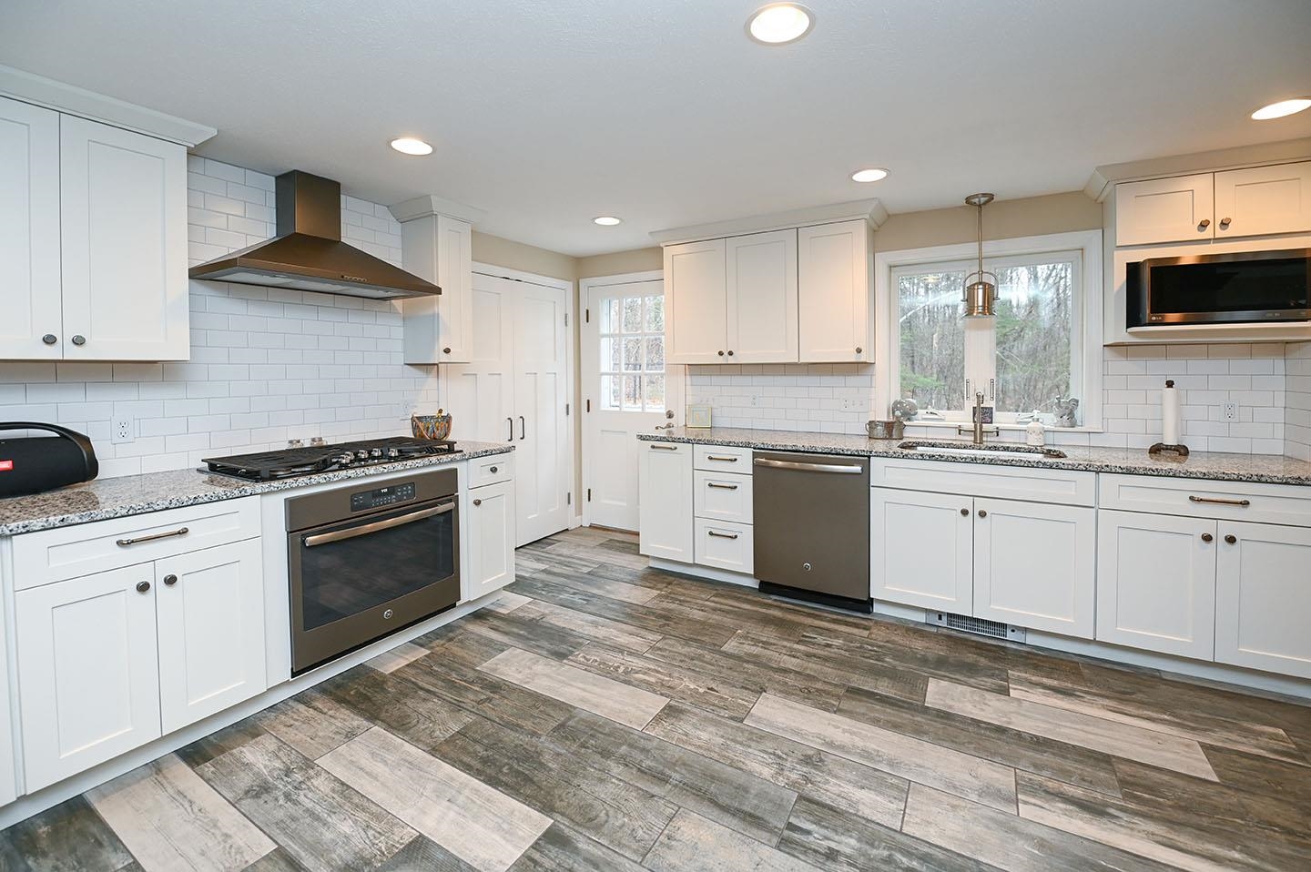 188 Shannon Road Salem, NH 03079 - Photo 34 of 37 Gallery Image 34