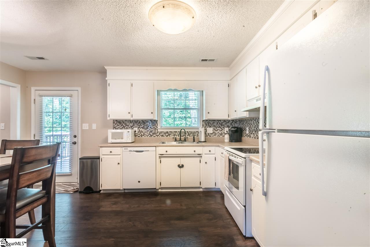 166 Old Timber Road Woodruff, SC 29388 - Photo 6 of 25 Gallery Image 6